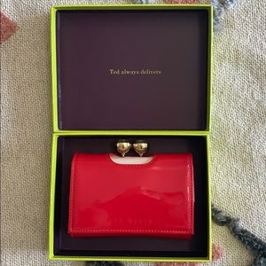 New red patent leather Ted Baker London wallet